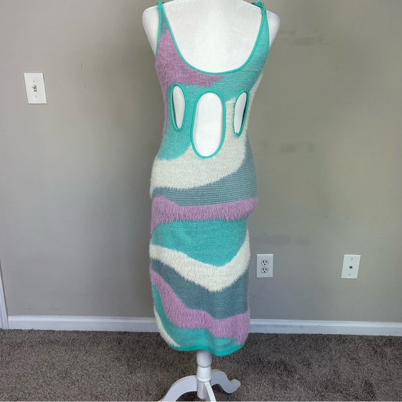 INTERDEE FITTED SWIRL PRINT MIDI DRESS OPEN BACK SIZE SMALL - Picture 11 of 13
